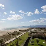 Ξενοδοχείο Grand Les Flamants Roses Thalasso & 4*