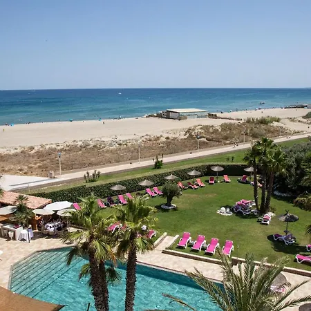 Grand Les Flamants Roses Thalasso&spa 4*