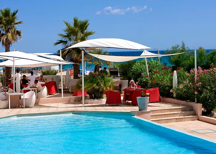 Hotel Grand Les Flamants Roses Thalasso&spa 4*