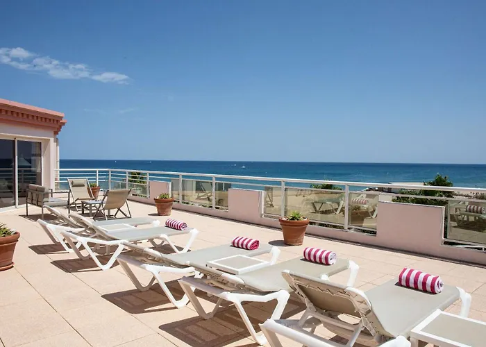 Hotel Grand Les Flamants Roses Thalasso&spa 4*