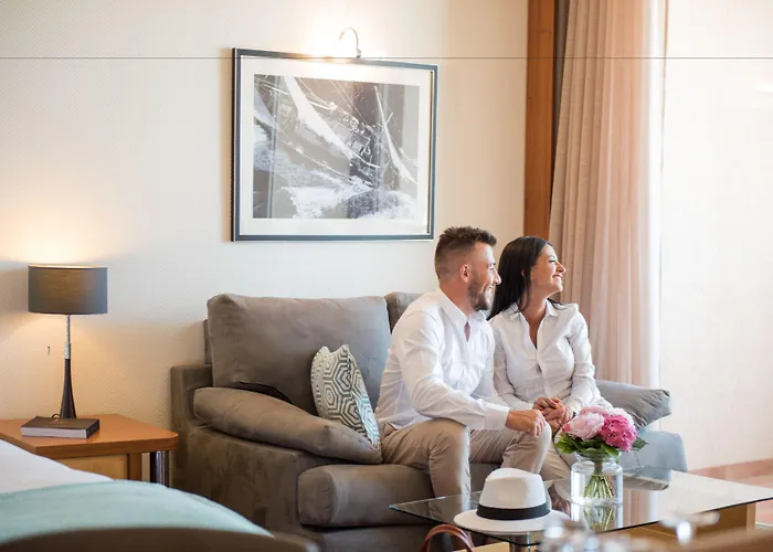 Hotel Grand Les Flamants Roses Thalasso&spa 4*