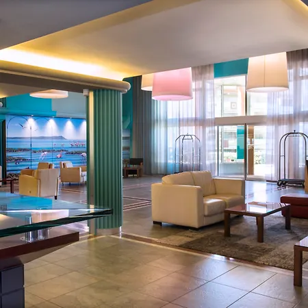 Otel Grand Les Flamants Roses Thalasso & 4*