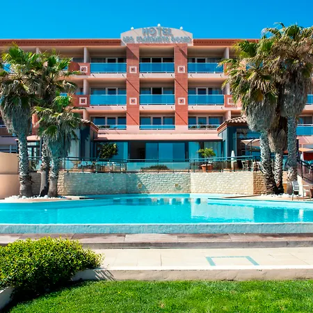 Grand Les Flamants Roses Thalasso &