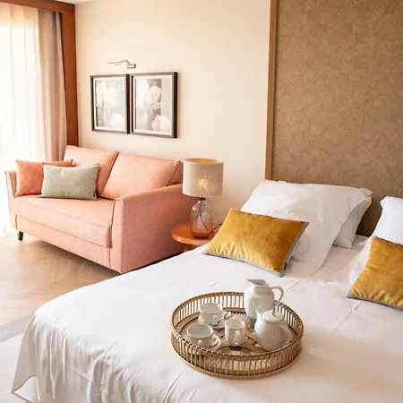 호텔 Grand Les Flamants Roses Thalasso & 카네트