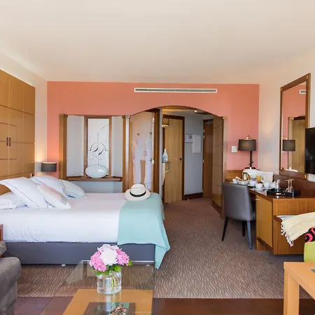 Otel Grand Les Flamants Roses Thalasso &
