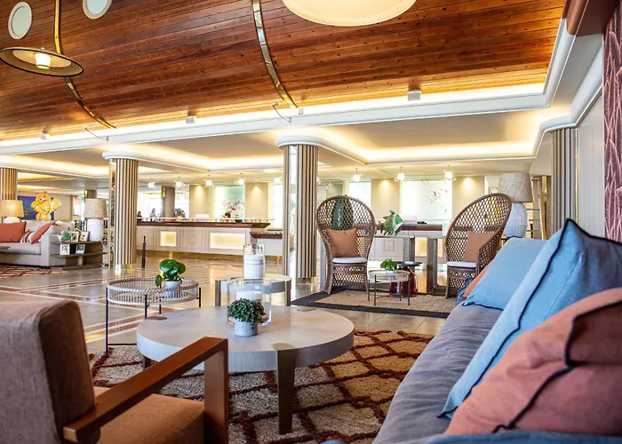 Grand Les Flamants Roses Thalasso&spa
